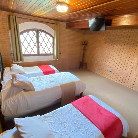 Refugio Mana Hotel กังโปสดูจอร์เดา ภายนอก รูปภาพ