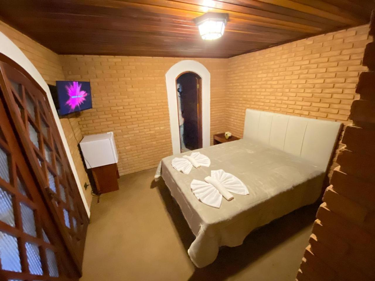 Refugio Mana Hotel กังโปสดูจอร์เดา ภายนอก รูปภาพ