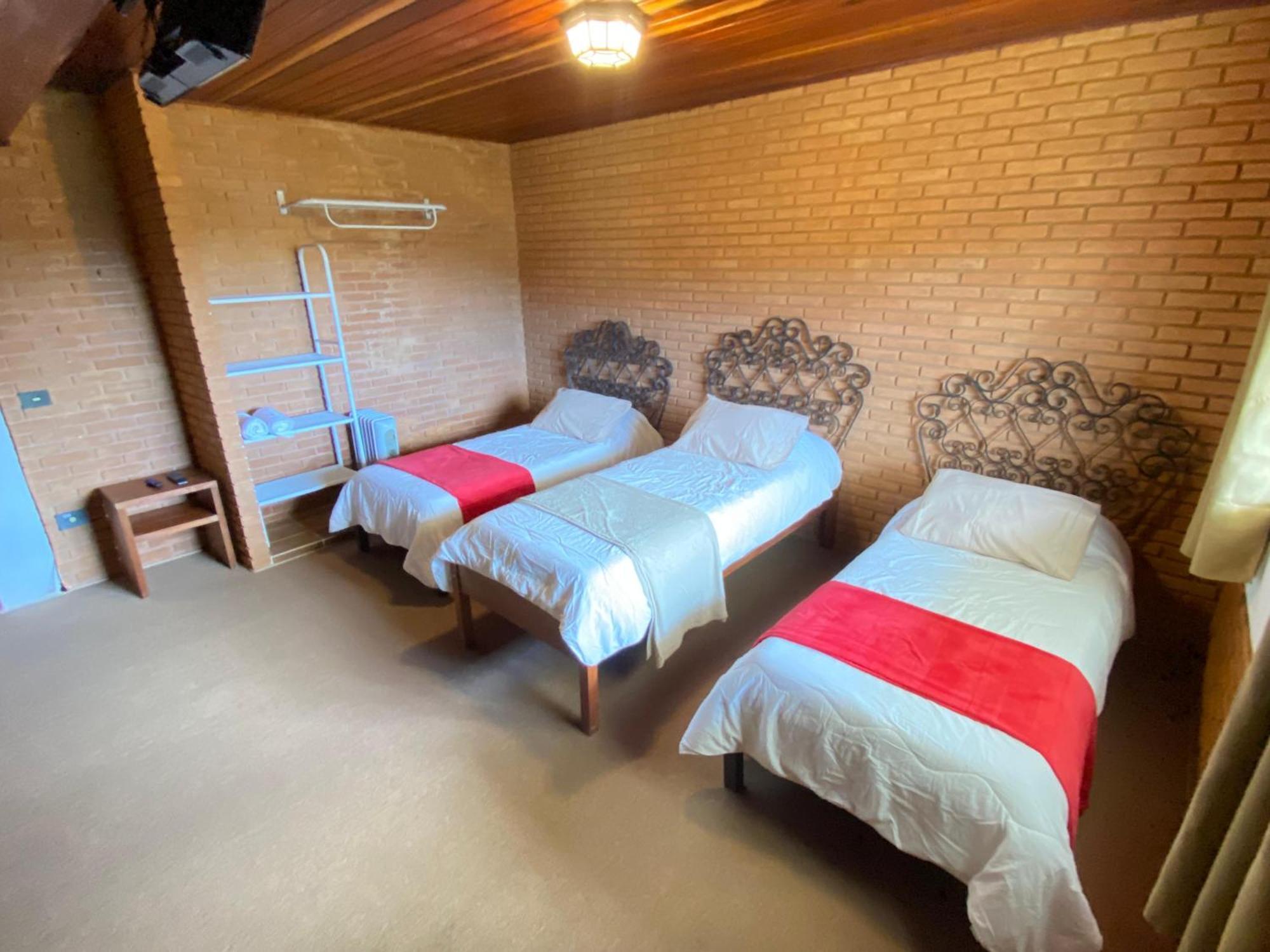 Refugio Mana Hotel กังโปสดูจอร์เดา ภายนอก รูปภาพ