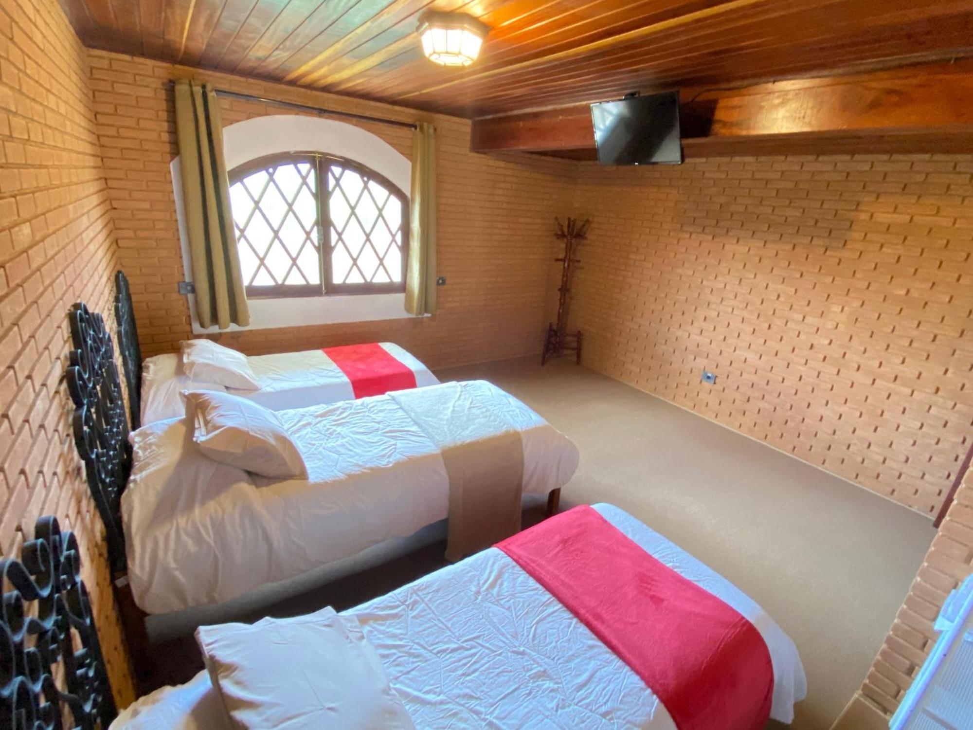 Refugio Mana Hotel กังโปสดูจอร์เดา ภายนอก รูปภาพ